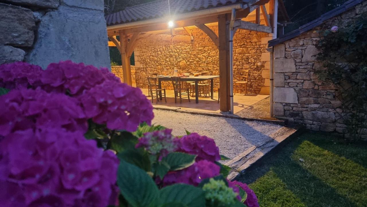 Villa Les Jardins De Raiatea Sarlat-la-Canéda Exterior photo